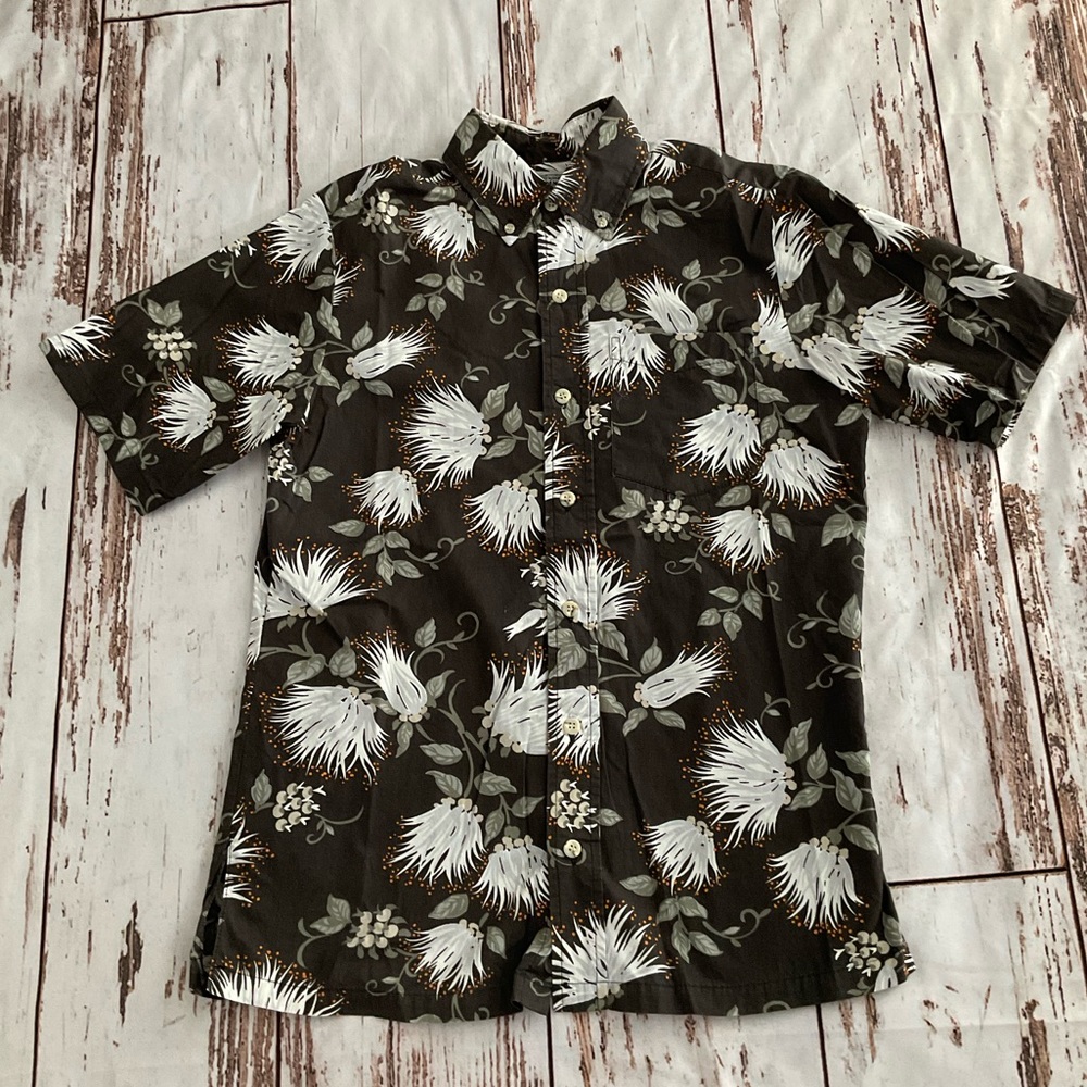 MENS AVANTI MADE IN HAWAII BUTTON DOWN SHIRT